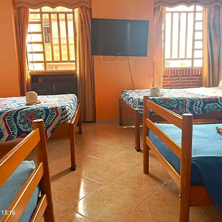 Hotel Dorado Real Фусагасуга Екстериор снимка