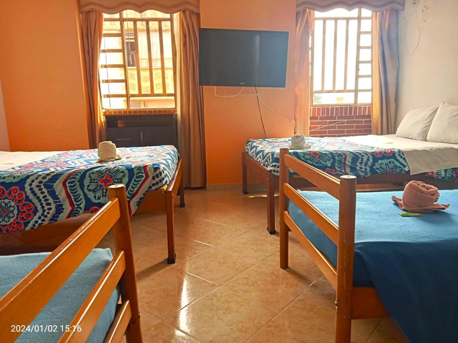 Hotel Dorado Real Фусагасуга Екстериор снимка