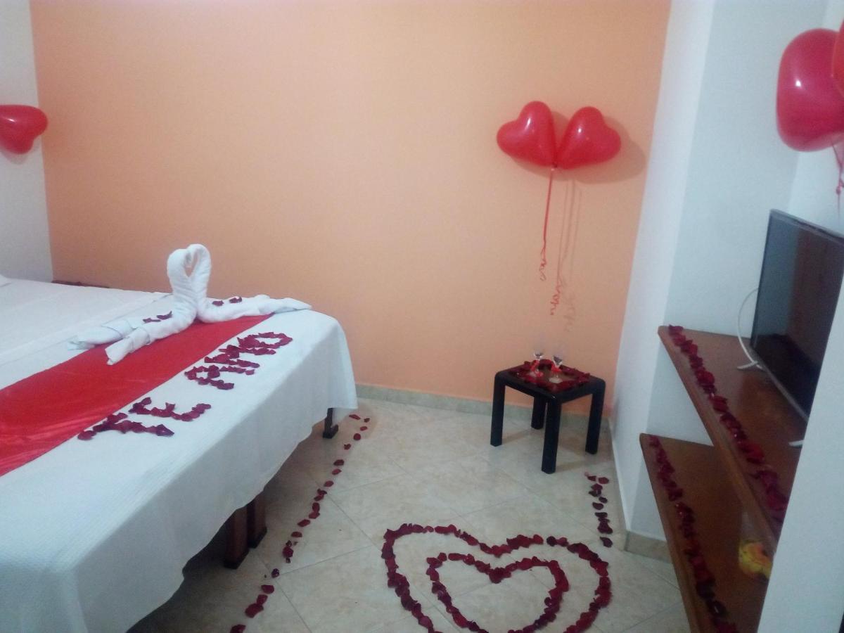 Hotel Dorado Real Фусагасуга Екстериор снимка